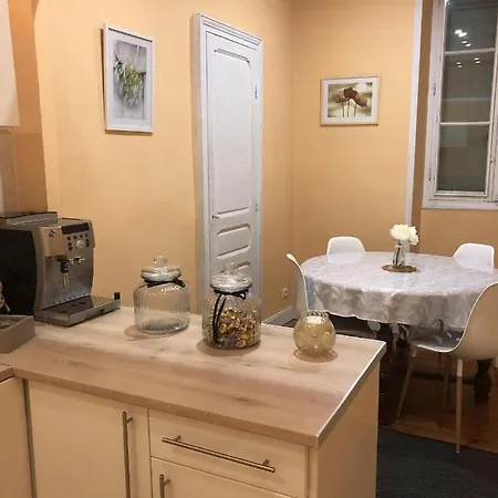 L'hommage Сарла-ла-Канеда