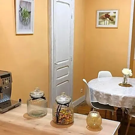 L'hommage Bed & Breakfast 3*